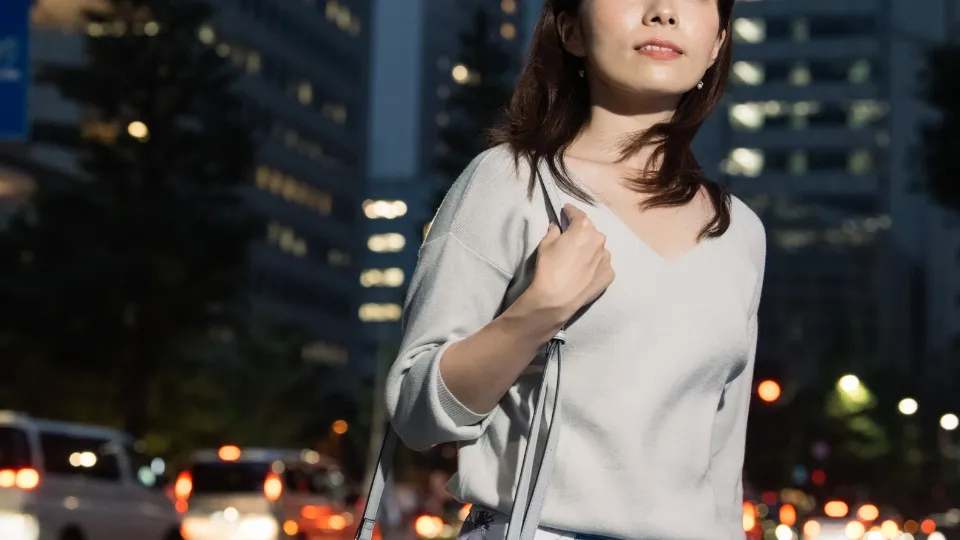 木金土日22時まで営業